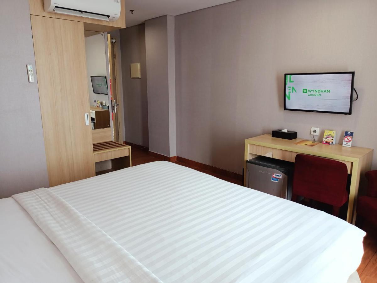 Days Hotel & Suites By Wyndham Jakarta Airport Τάνγκερανγκ Εξωτερικό φωτογραφία